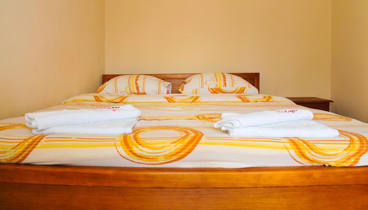 Apartmani Bulajic Tivat Dış mekan fotoğraf
