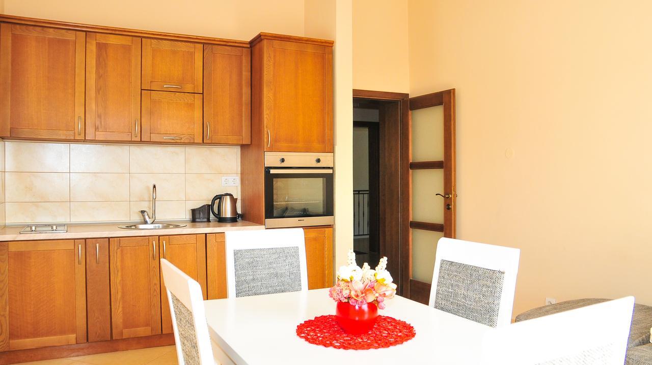 Apartmani Bulajic Tivat Dış mekan fotoğraf